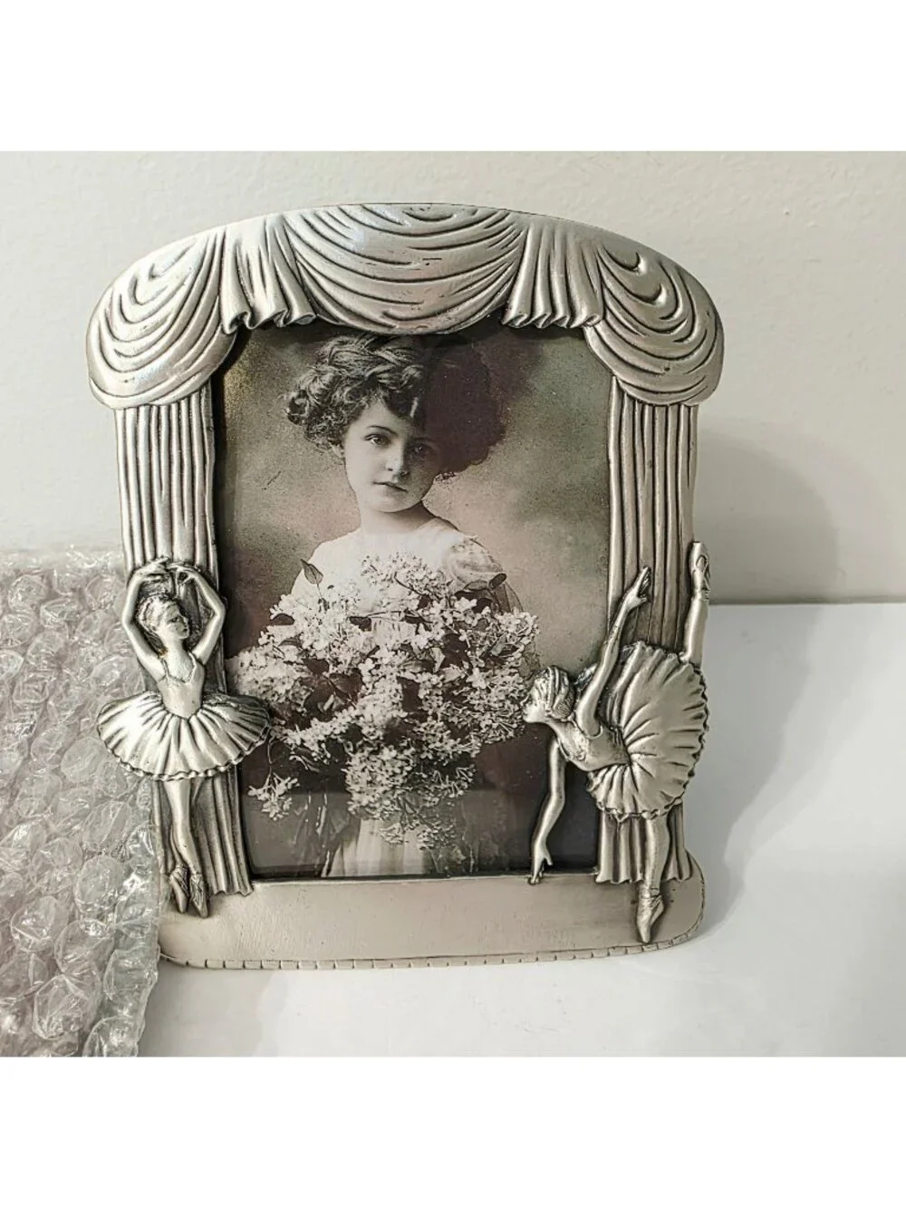 Vtg Free Standing Pewter Ballerina Theater Curtain Theme Photo Picture Frame
